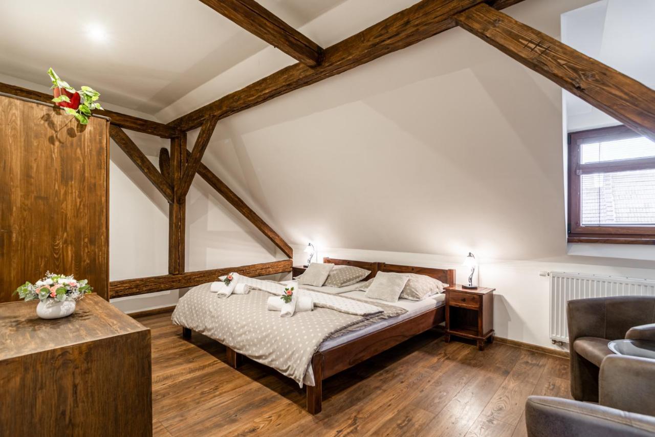Apartmany In Veritas Mikulov Ngoại thất bức ảnh